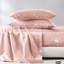4 draps de luxe en satin simple rosé - froissé, doux pour la peau, frisottis apprivoisés, 1 drap plat, taies d'oreiller ajustées lisses et soyeuses, réduit les bris,