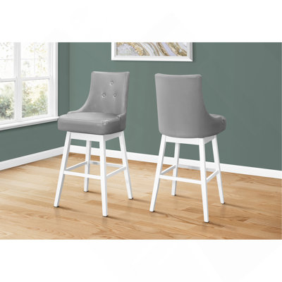 Tabouret de bar, ensemble de 2, pivotant, hauteur de bar, bois blanc, aspect cuir gris, transitionnel
