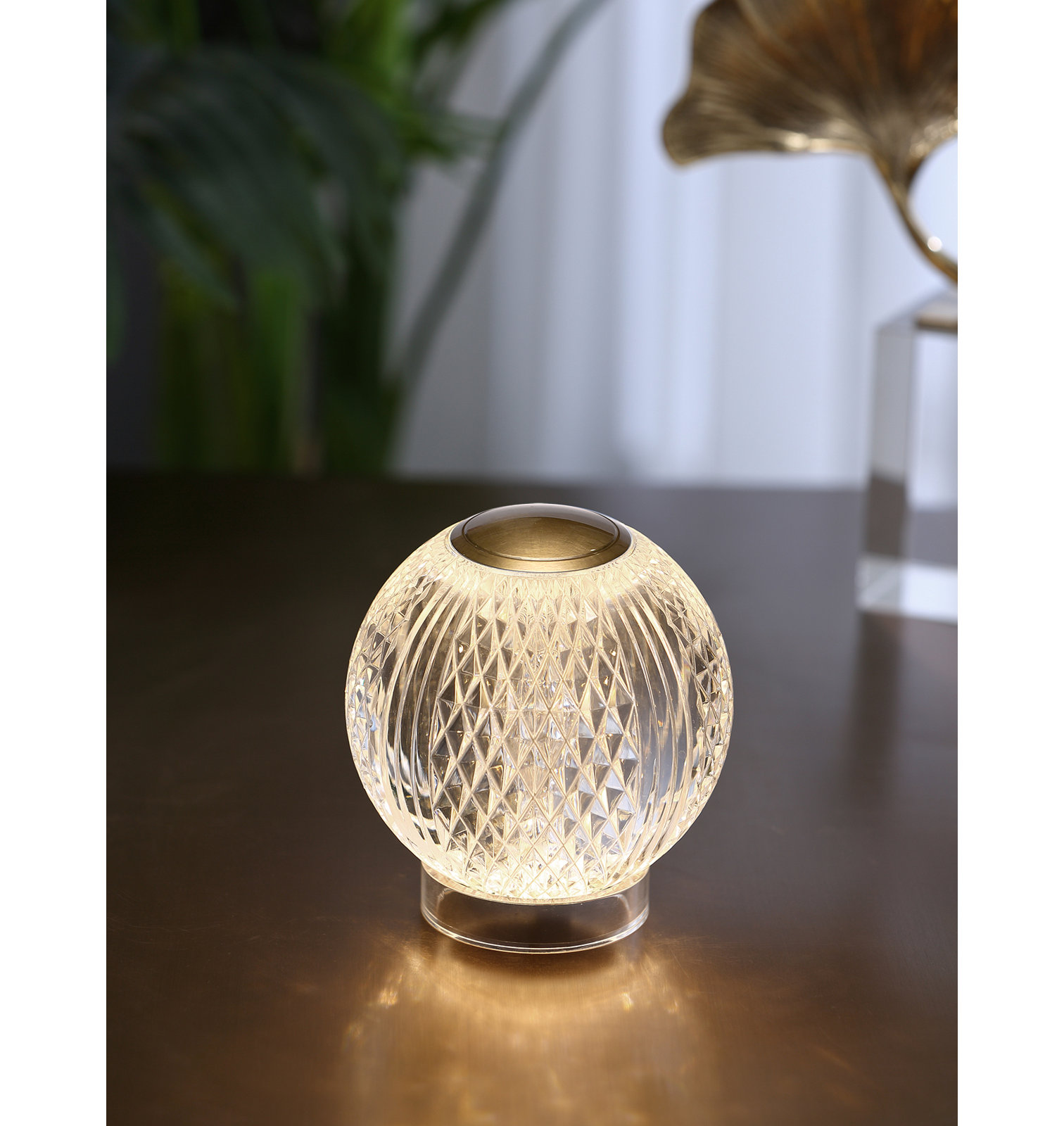 Marni Metal Globe Lamp, Natural Brass, Clear/Natural Brass, 5" H x 4.38" W x 4.38" D