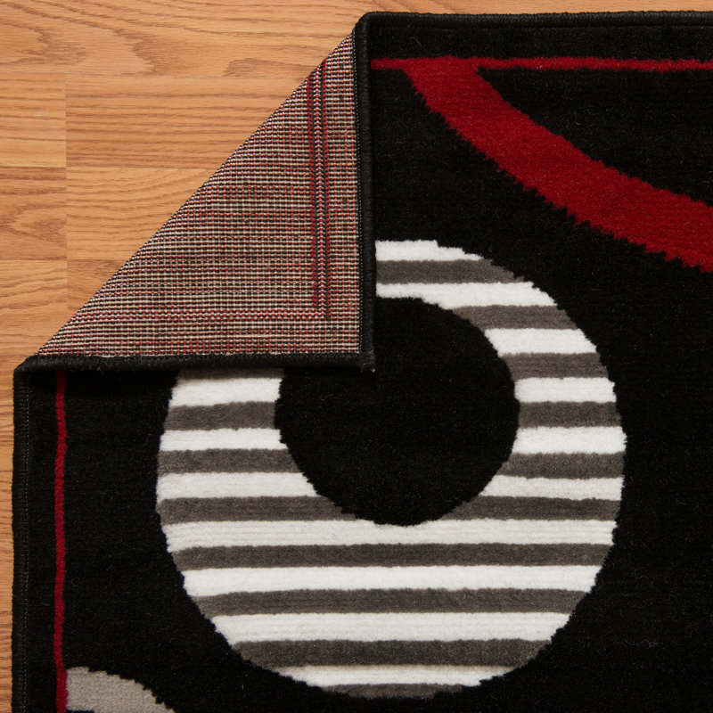 Tapis noir / rouge Gober, Rectangle 1 pi 11 po x 3 pi 3 po