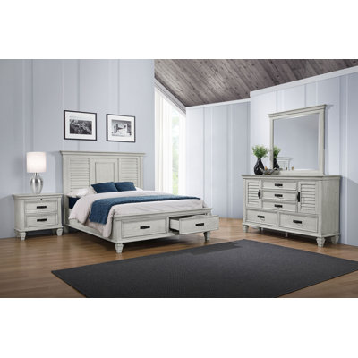 Ensemble de chambre avec très grand lit 4 pièces Ranbir