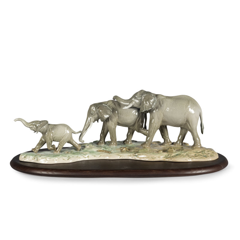 Figurine des éléphants « nous suivons vos marches »