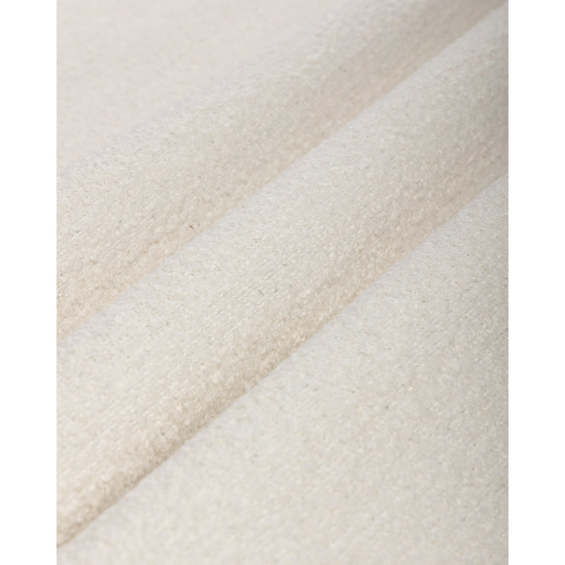 Discotheque, Ivory