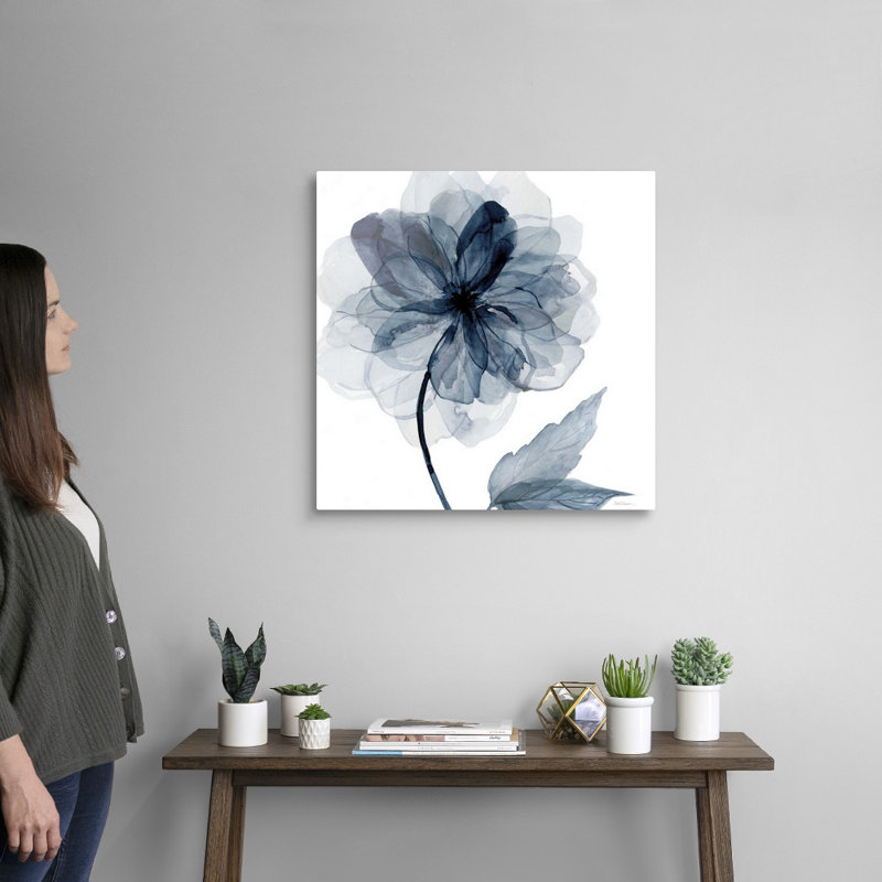 Indigo Bloom I - reproduction d'art sur toile, Toile tendue, H 24 po x l 24 po x P 1,25 po