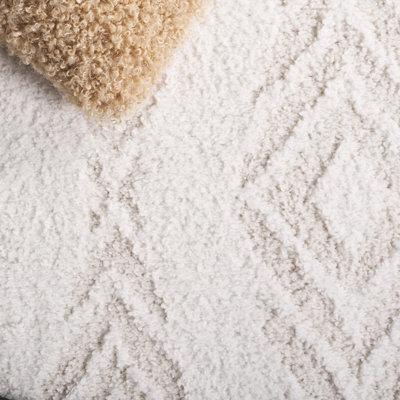 Rumi Performance high pile rug