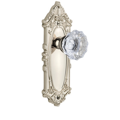 Grandeur Grande Victorian Plate Passage with Fontainebleau Crystal Door Knob