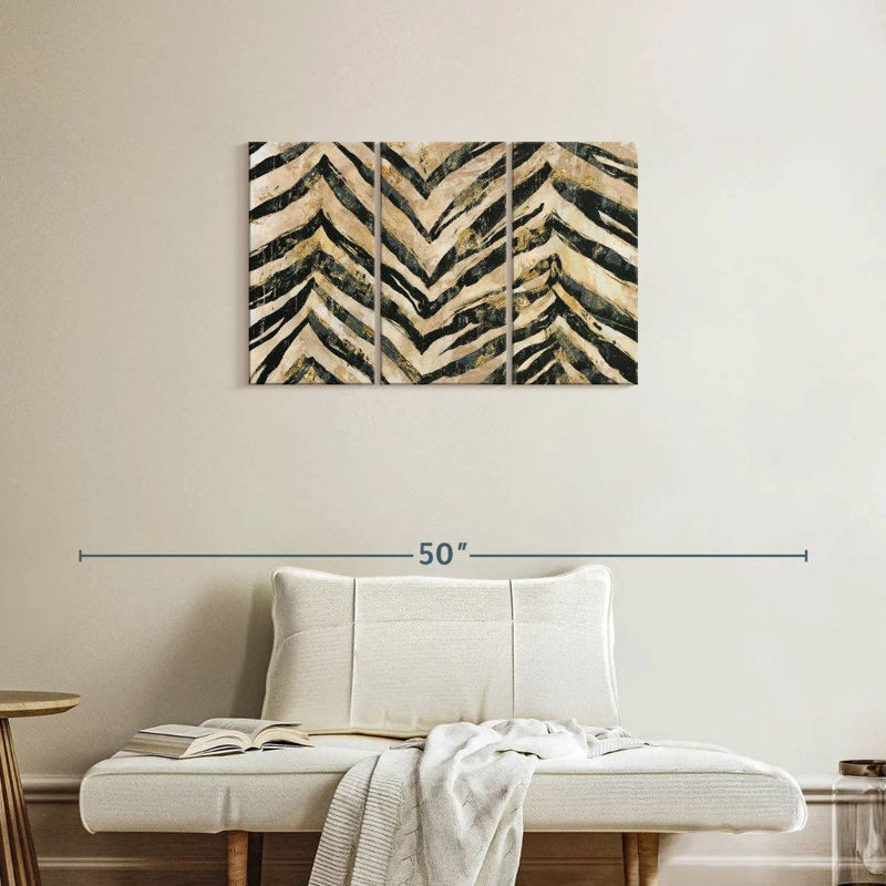 Avery New Zebra I, 20" H x 33" W