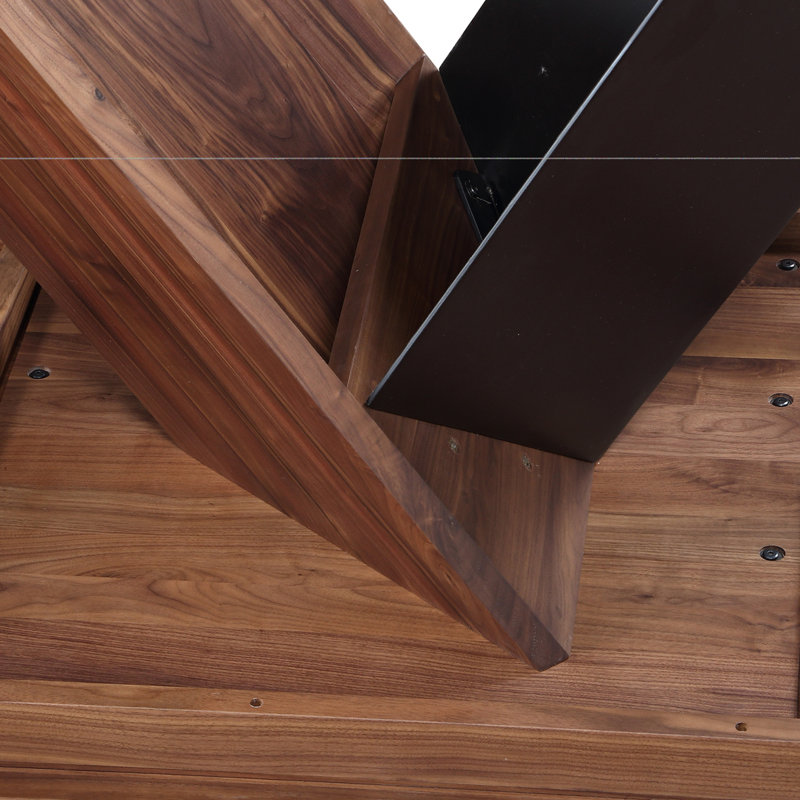 Axio Dining Table