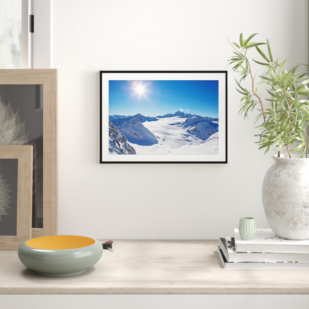 Gerahmtes Poster Atemberaubende Winterlandschaft