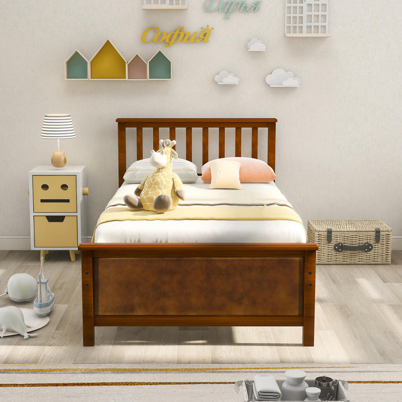 Lit simple en bois massif Cinda, Walnut