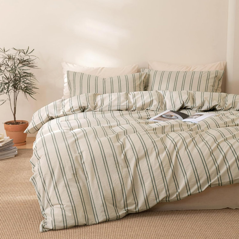 Microfiber Comforter Set, Queen Comforter + 4 Additional Pieces, Floral 01
