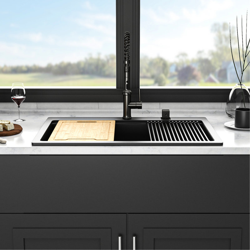Évier de cuisine en granite noir 33 x 22 po, station de travail encastrée, épais et solide, non poreux à nettoyer, livré avec un ensemble de séchage sur surface lisse, crépines faciles à essuyer