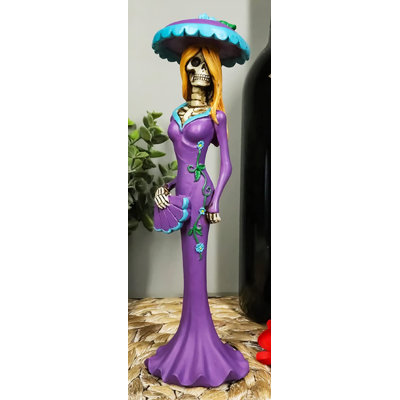 Statue d'aristocrate Craig-Cobie Steampunk en mauve