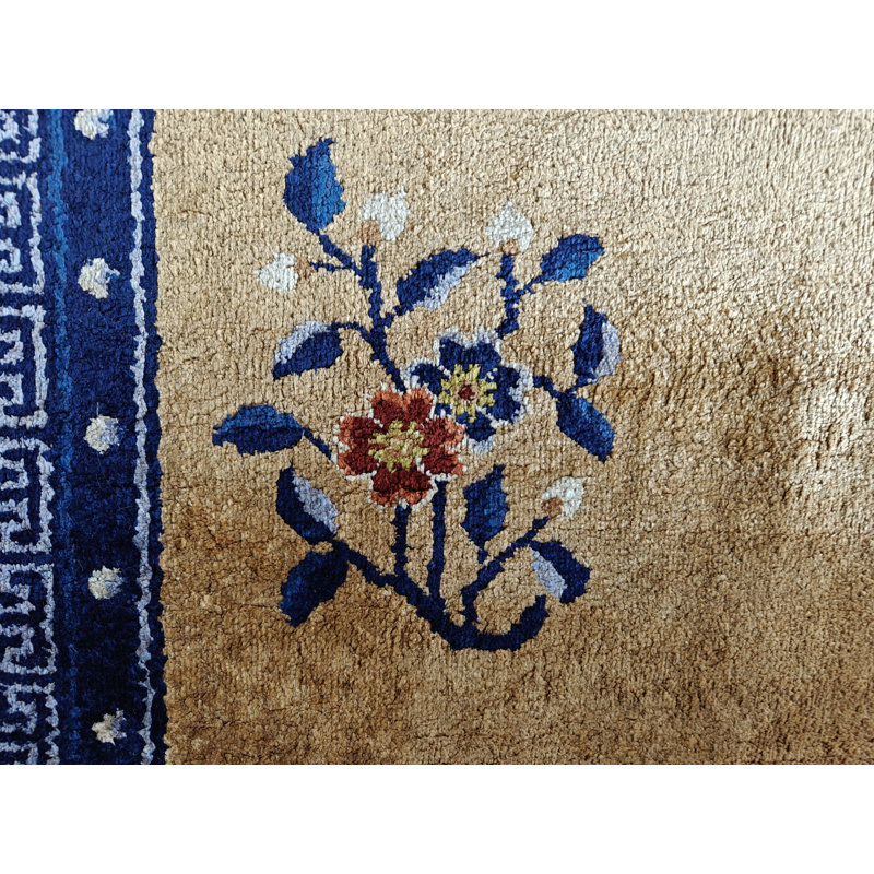 Small Size Floral Pattern Antique Silk Pile Chinese Area Rug