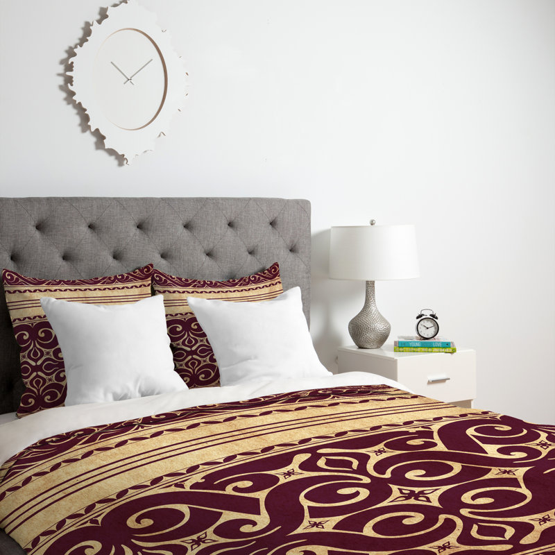 Arcturus Traditional Polyester Damask Duvet Cover, King Duvet Cover + 2 King Shams, Lightweight