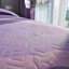 Ensemble 9 pièces de literie et de rideaux à motif géométrique mauve, couvre-lit matelassé rétro moderne avec 6 panneaux de fenêtre filtrant la lumière et 2 taies décoratives, couvre-lit en microfibre facile d'entretien, animaux de compagnie-131384279