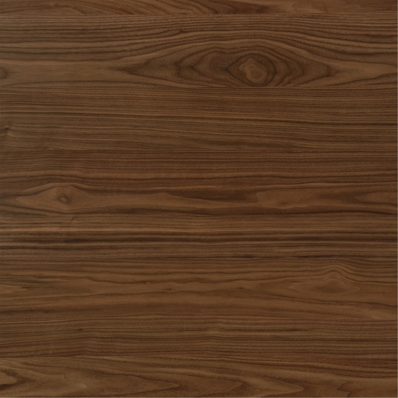 Table de salle à manger en bois