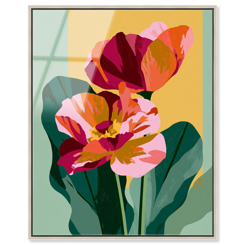« Burgundy Bloom I », impression acrylique encadrée, art moderne pour salon par, H 31 po x l 25 po, Cadre argenté