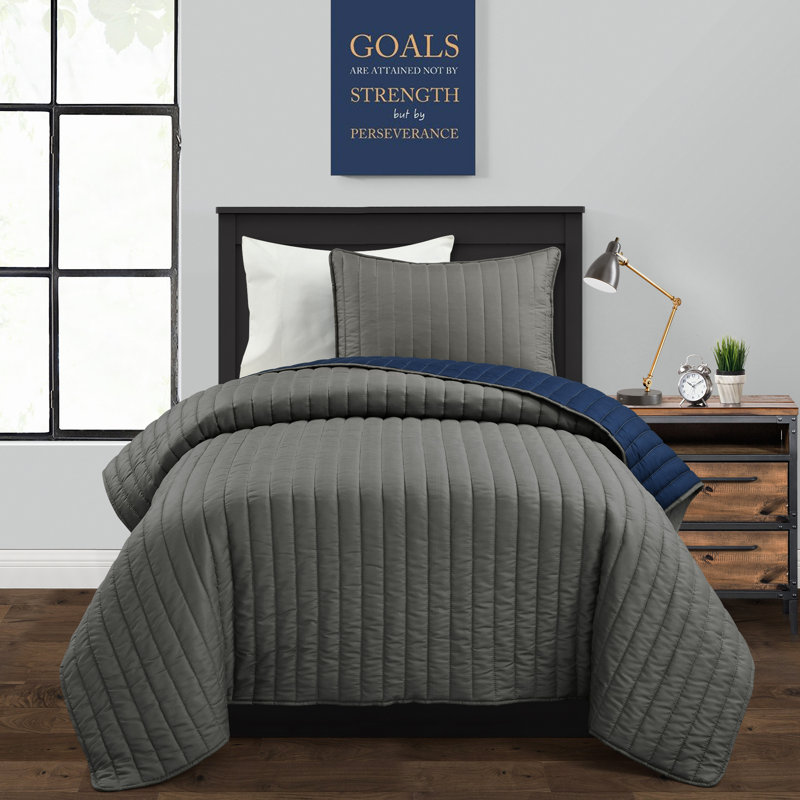 Reyna Soft All Season Reversible Quilt Set, Light Gray/White, Full/Queen