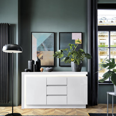 Marseilles 157.7 Cm Wide 3 Drawer Sideboard