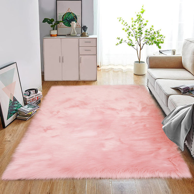 Collingsworth Sheepskin Indoor Rug