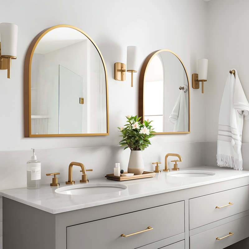 Miroir mural Margulies, Or, H 29,5 po x l 27,5 po