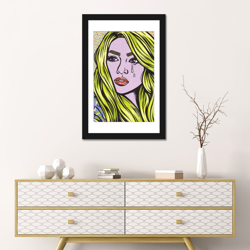 «Blonde Crying Comic Girl», impression sur toile, H 32 po x l 24 po x P 1 po, Papier d'art encadré noir, Blanc
