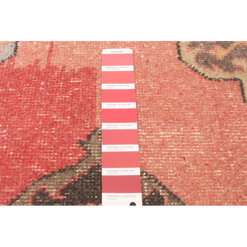 Tapis rouge saumon Croff Vintage 5 pi 0 po x 12 pi 11 po