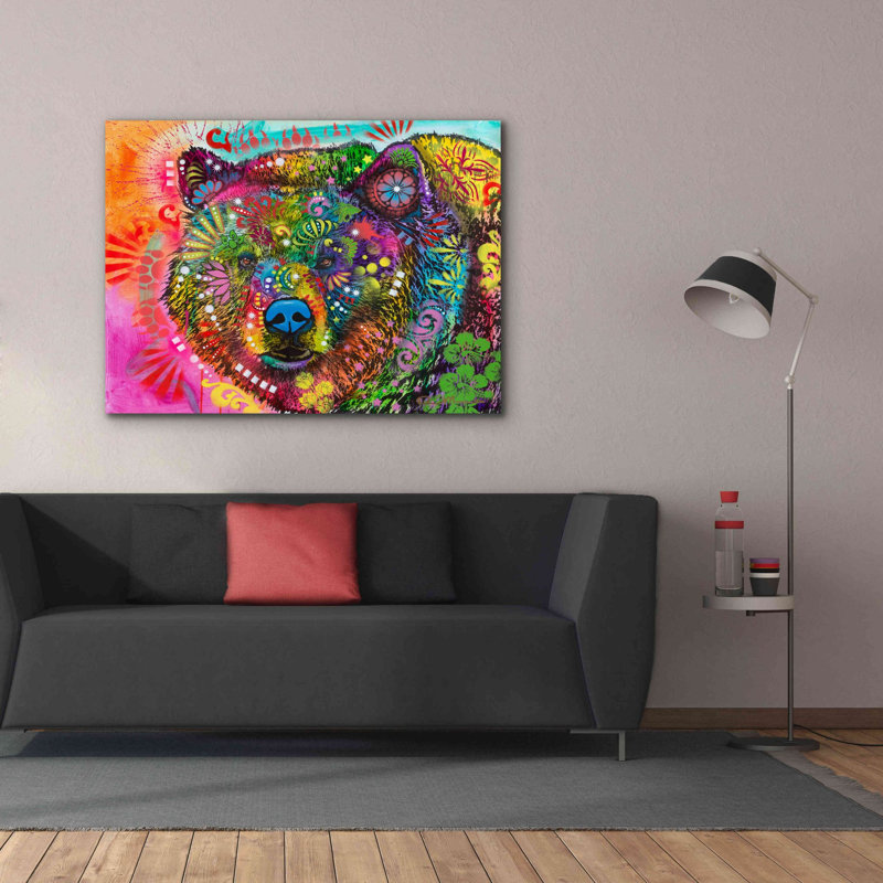 «Hunky Bear 2» par Dean Russo - peinture sur toile tendue, H 40 po x l 54 po x P 1,5 po