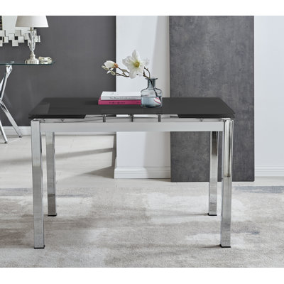 6 - Person Extendable Dining Set
