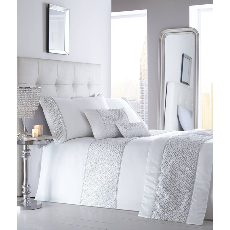 Kinsley Solid Colour Duvet Cover Set with Pillowcases Included, King Duvet Cover + 2 Standard Pillowcases
