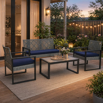 4-piece Outdoor Wicker Patio Set With Cushions