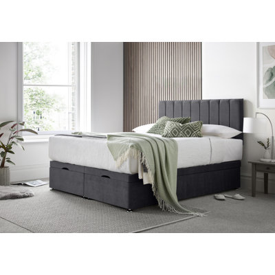 Sara Naple Divan Ottoman with Headboard on Struts