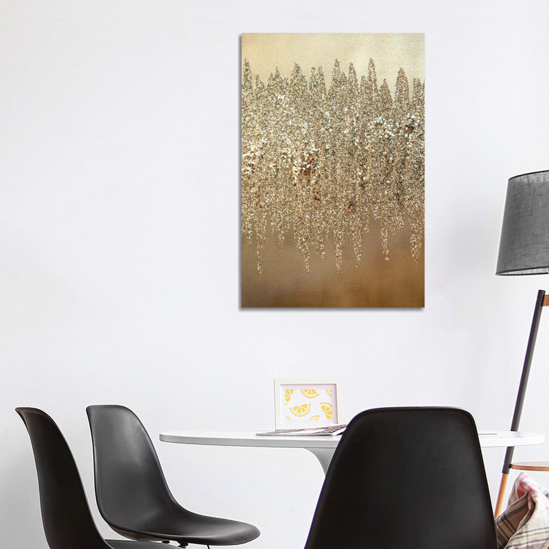 «Silver Shimmer I» par Amber Lamoreaux - impression sur toile tendue, H 40 po x l 26 po x P 1,5 po