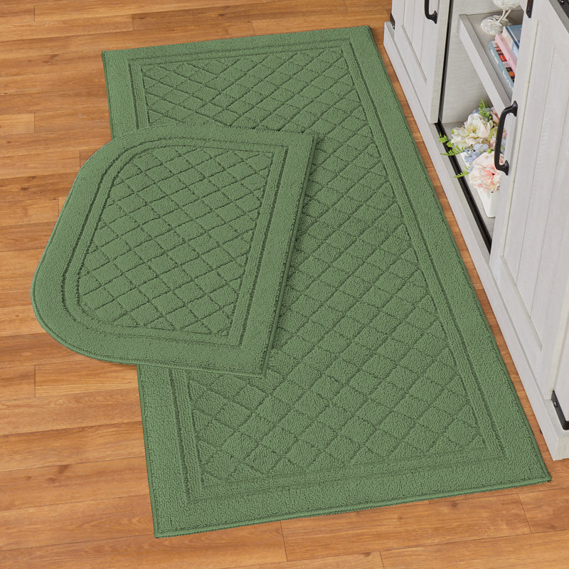 Diamond Embossed Design Skid-Resistant Accent Rug, Rectangle  2'2" x 4'11" 