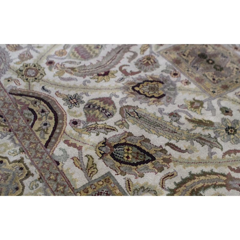 Magnolia Wool Oriental Area Rug in Beige/Brown