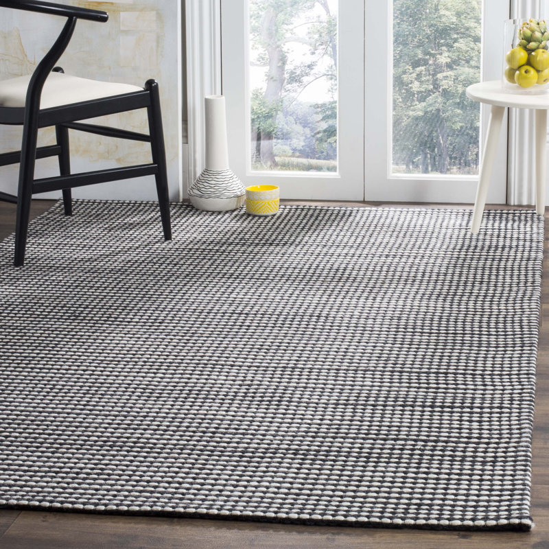 Tapis de couleur unie performance tissé à la main Shemena, Rectangle 5 pi x 8 pi