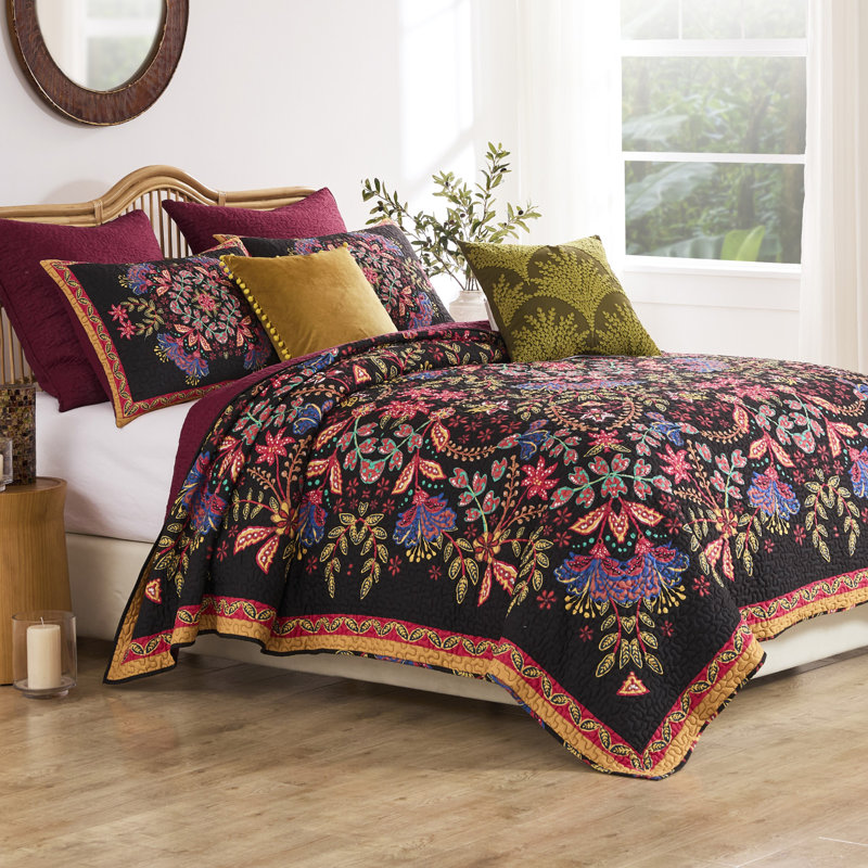 Ensemble de courtepointe 3 pièces très grand Greenland Home Fashions Jessa Midnight 105 x 95 + 20 x 36 (2)