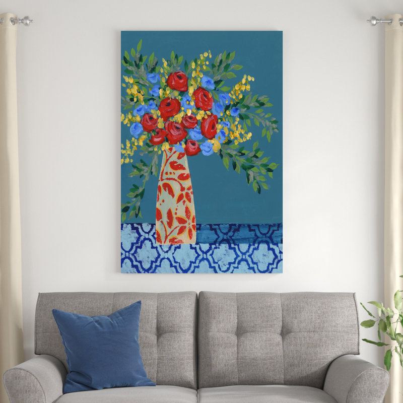 «A Gathering of Flowers II» par Regina Moore - peinture sur toile tendue, H 48 po x l 32 po