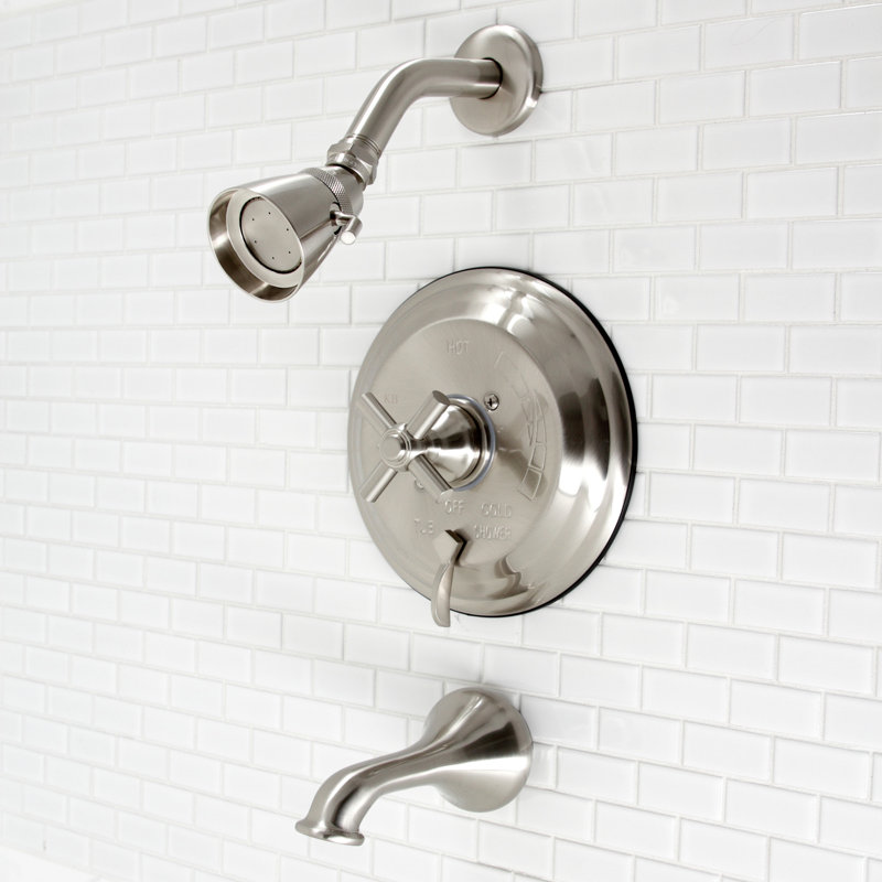 Robinet de baignoire et de douche à poignée simple Elinvar avec valve brute, Nickel brossé