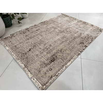 Tapis rectangulaire à motif antidérapant 5 pi 2 po x 7 pi 5 po Abbad