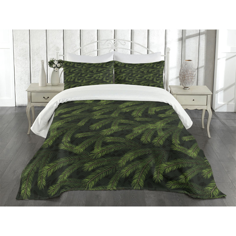 Queen White Quilted Bedspread Set with Green Pine Design