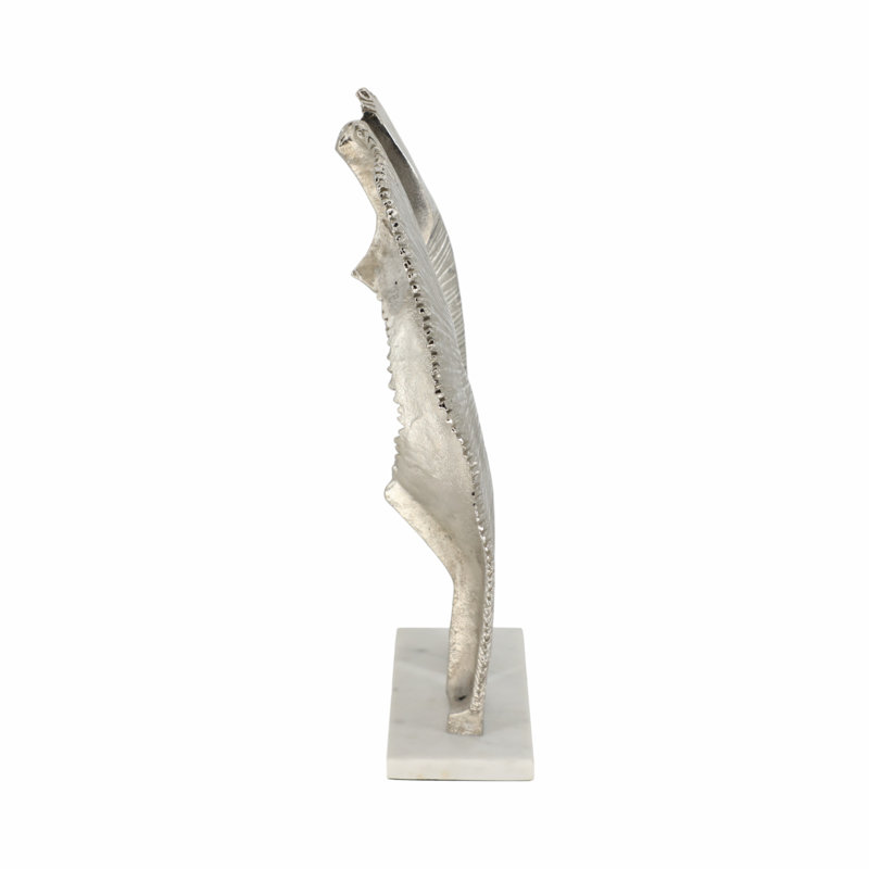 18" Shiloh Carved Statuary, Silver