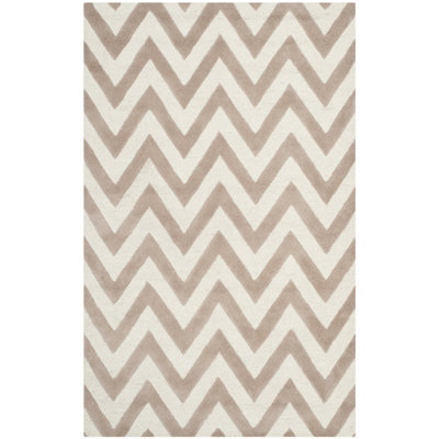 Tapis en laine touffeté à la main Sanyla