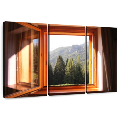 Lilie Window To The Pines