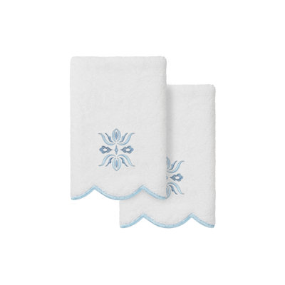 100% Turkish Cotton Flower Crest Scallop 2Pc Embellished Fingertip Towel Set