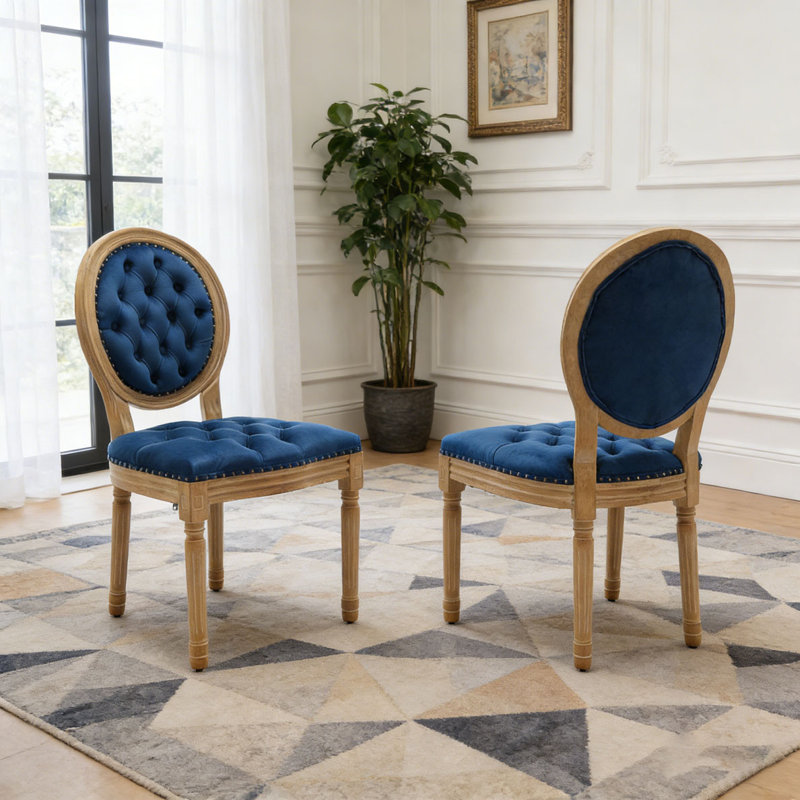 Chaise en bois massif avec garniture cloutée, Bleu