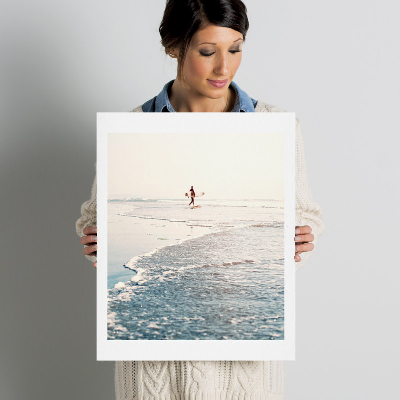 « surfer dude », reproduction de photo, H 20 po x l 16 po x P 0,12 po