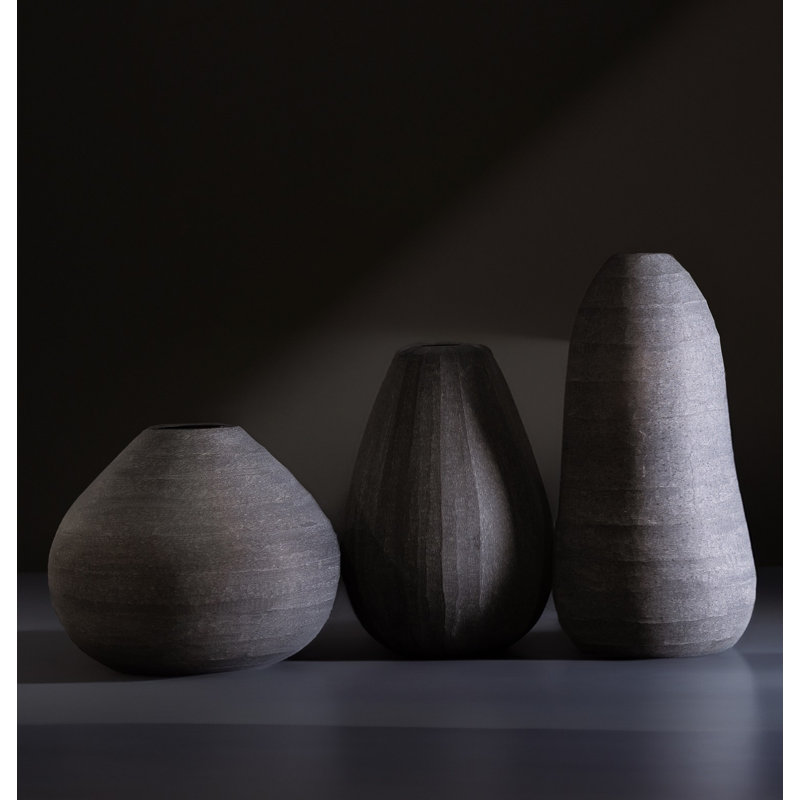 Nmachi Glass Table Vase
