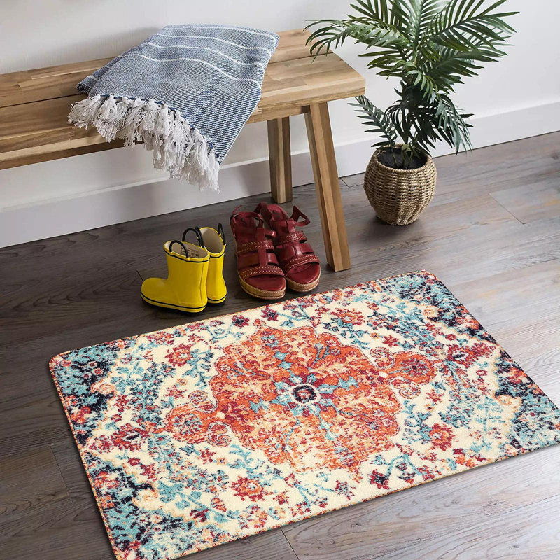 Govan Machine Washable Traditional Tribal Vintage Area Rugs, Rectangle 2' x 3'